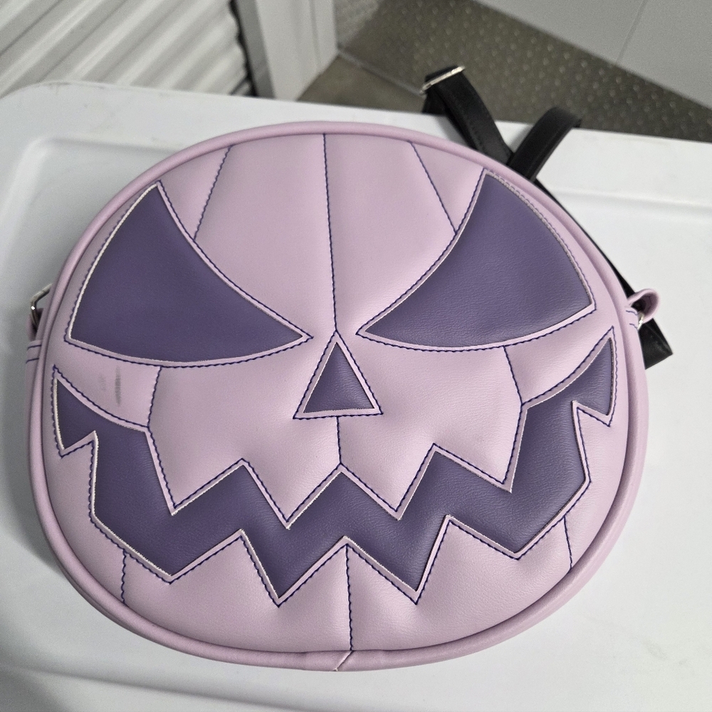 Love Pain and Stitches handcrafted pumpkin face crossbody in lavender - Picture 3 of 12